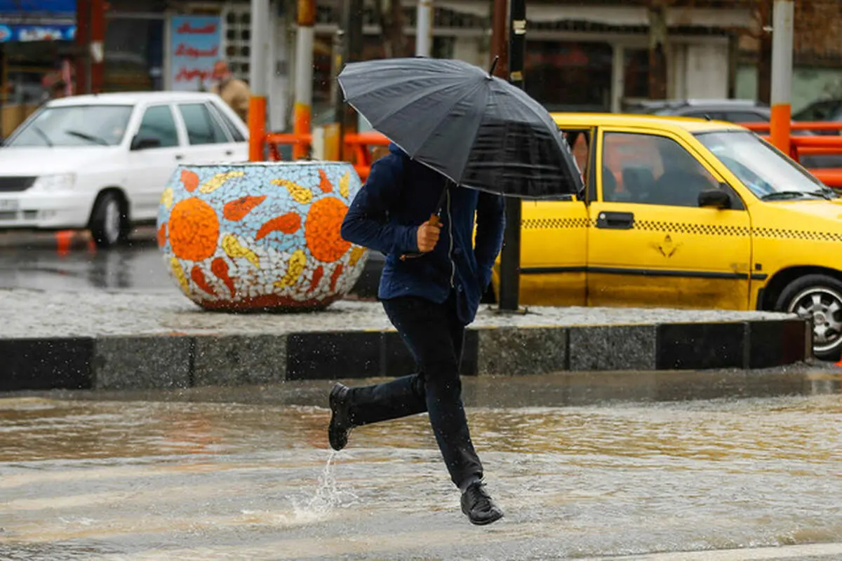 بارش برف آغاز شد/  آماده باش هواشناسی به این مناطق تا پنجشنبه (۱۳ آذرماه)