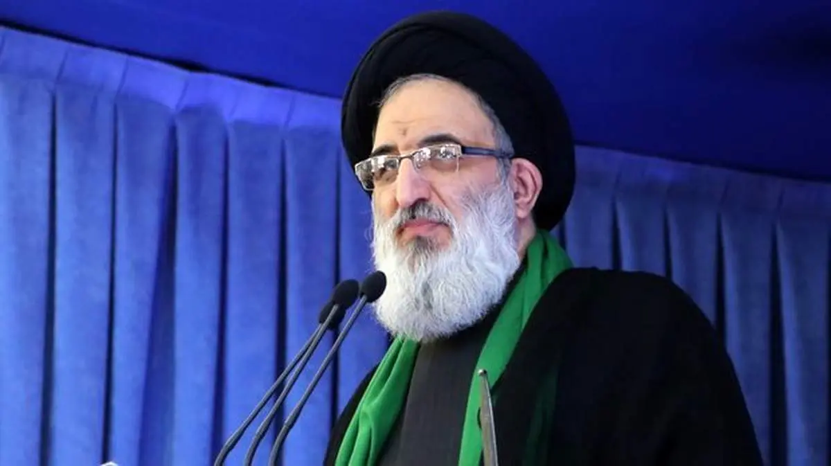 رئیسی در کاخ سفید نماز می خواند