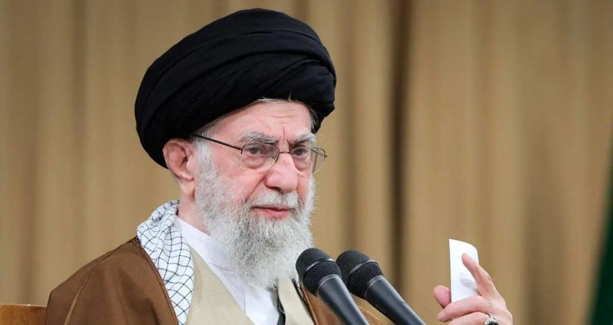 کارگزاران نظام با رهبری دیدار می کنند