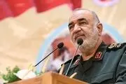 سردار سلامی: از  آمریکایی‌ها و صهیونیست‌ها نترسید