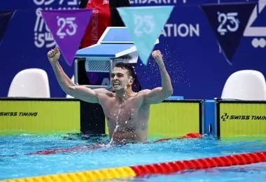 سامیار عبدلی اولین طلای شنای ایران در بازی‌های اسلامی را کسب کرد