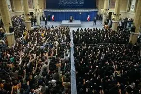رهبر انقلاب: امسال نسبت به سال گذشته در مثل همین روز در برخی از مسائل، قوی‌تر هستیم/ از دست دادن شخصیت‌های برجسته به‌ هیچ وجه به معنای عقبگرد نیست 