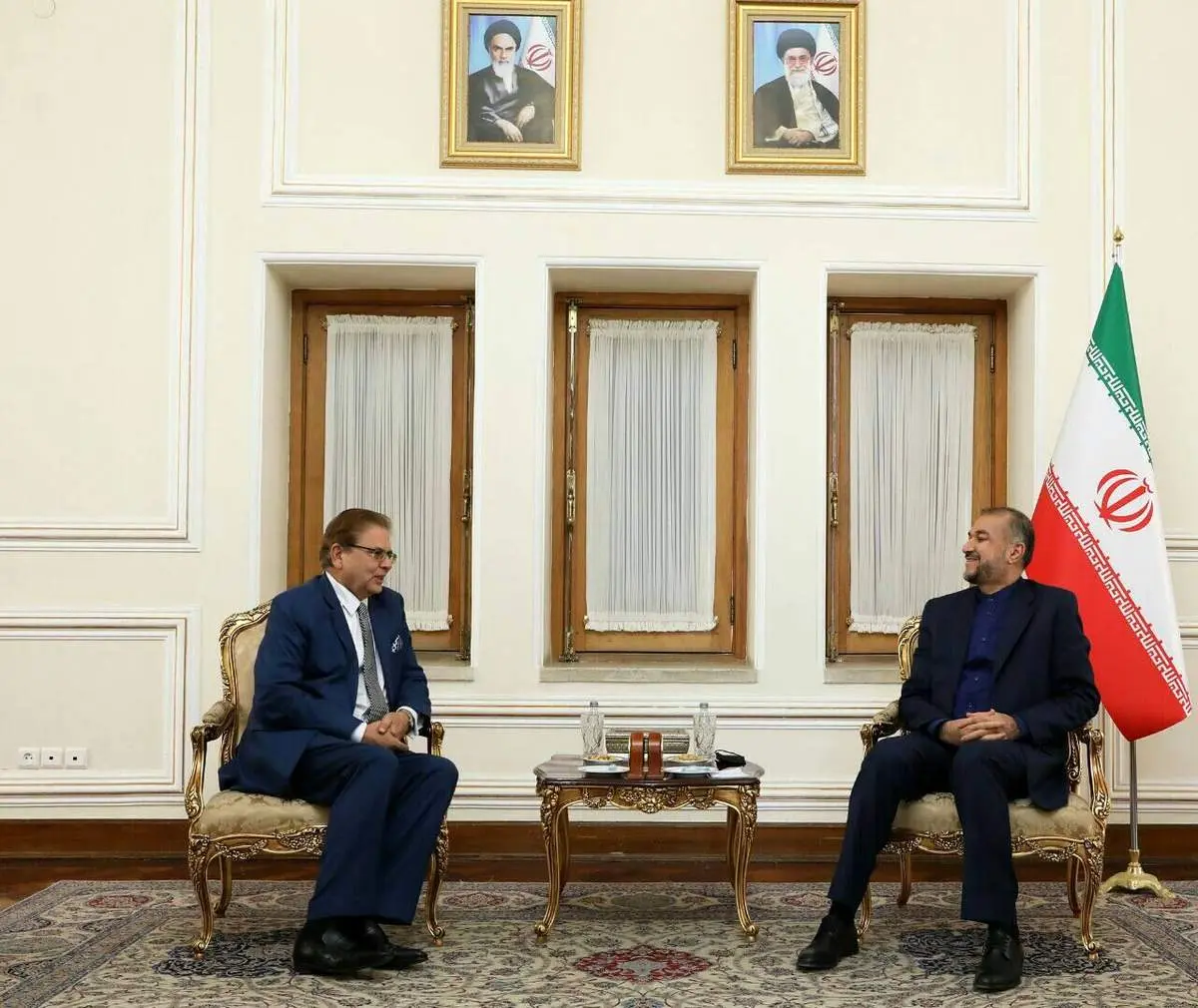 امیرعبداللهیان: بیش از یک و نیم میلیون نفر پس از به قدرت رسیدن طالبان به ایران آمدند