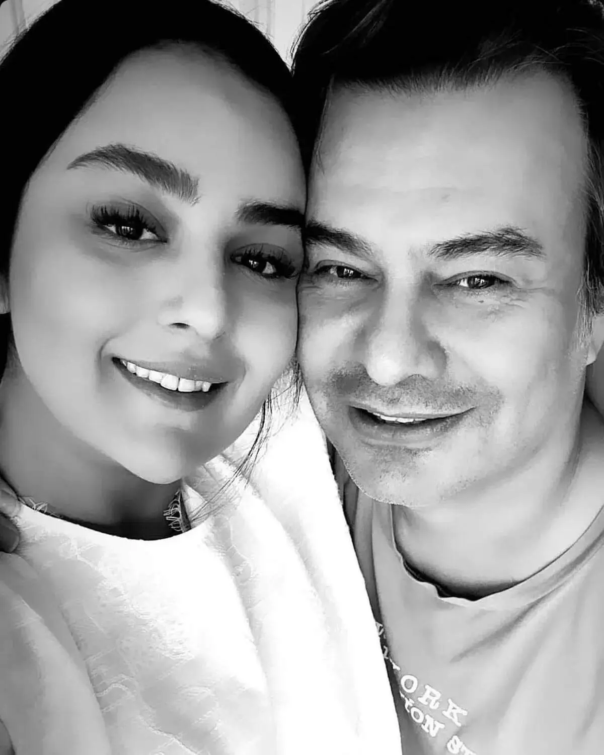 هووی بهاره رهنما بچه دار شد/ اولین عکس از رومی دختر پیمان قاسم خانی