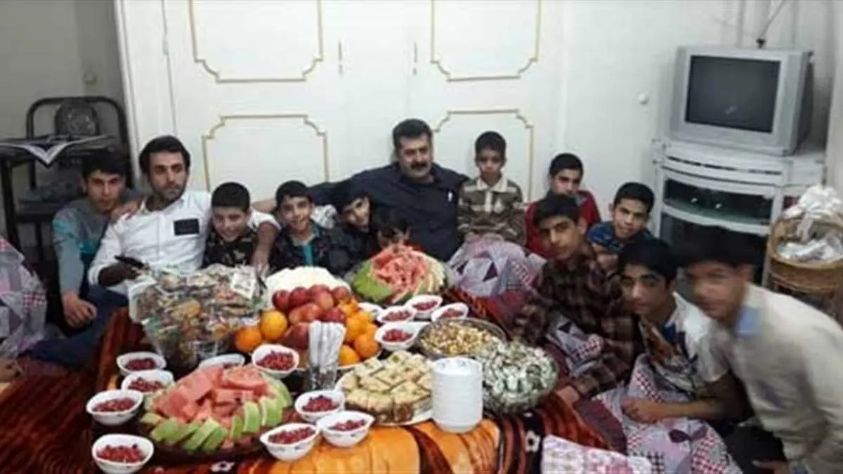 این جوان ایرانی ۳۰ساله ۴۰ فرزند دارد + عکس
