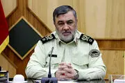 فرمانده نیروی انتظامی: برای خروج زائران از مرز مهران مشکل داریم / مردم مراجعه نکنند