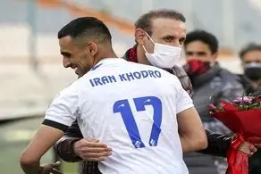 خیال هواداران راحت شد/ بازیکن پرسپولیس تمدید کرد