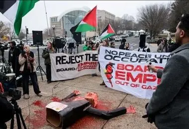 تجمع معترضان در واشنگتن‌ + عکس 