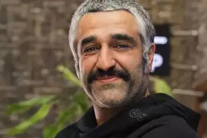 دعوای خواهر پژمان جمشیدی و خواهر تتلو در مجازی بالا گرفت!/ ببینید