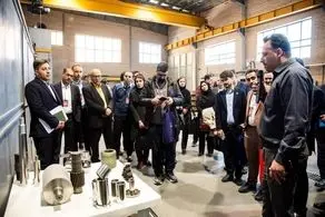 در یک‌سال گذشته، بخش قابل‌توجهی از موانع قانونی همکاری هلدینگ خلیج‌فارس با شرکت‌های دانش‌بنیان، فناورو دانشگاه‌ها برطرف شده