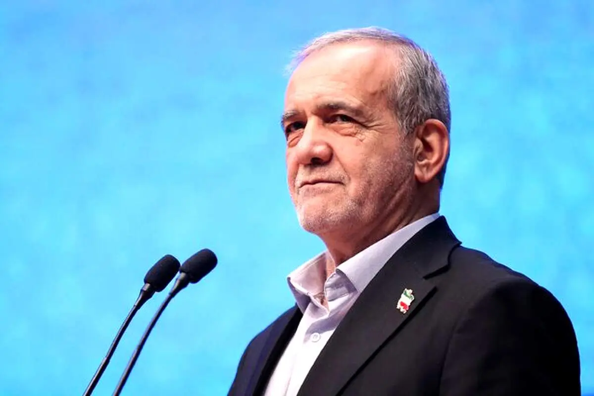پزشکیان: با متخلفان‌ رانندگی قاطعانه برخورد شود/ باید در بیلبوردها و تابلوها آموزش مراعات در رانندگی داده شود
