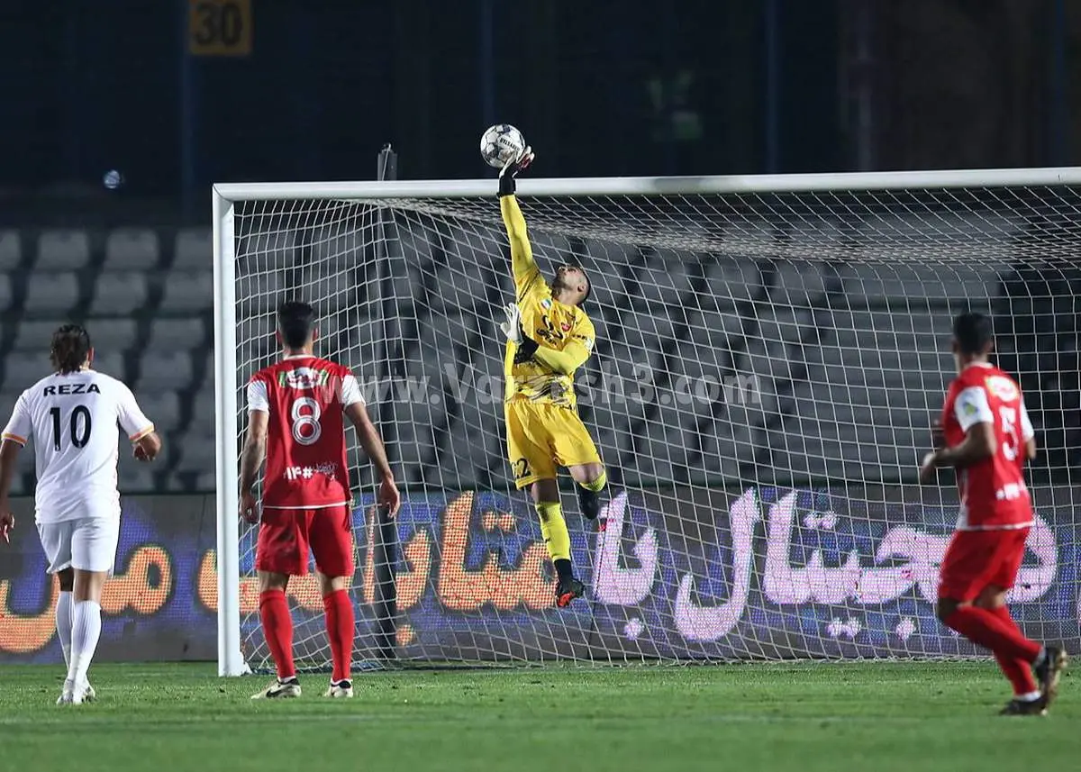 پرسپولیسیها از جانشین ایرانی بیرانوند رونمایی کردند