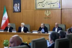 ارائه گزارش وزیر امور خارجه از تحولات دیپلماتیک و رایزنی‌های منطقه‌ای در جلسه هیات دولت 