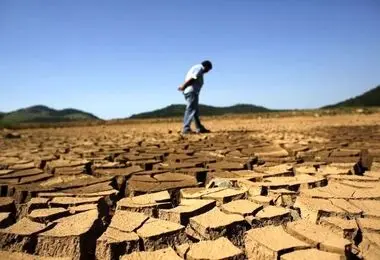 واکاوی نگاه اصولگرایان به خشک‌سالی/ از دعوت به توبه تا پیشنهاد تعطیلی دولت