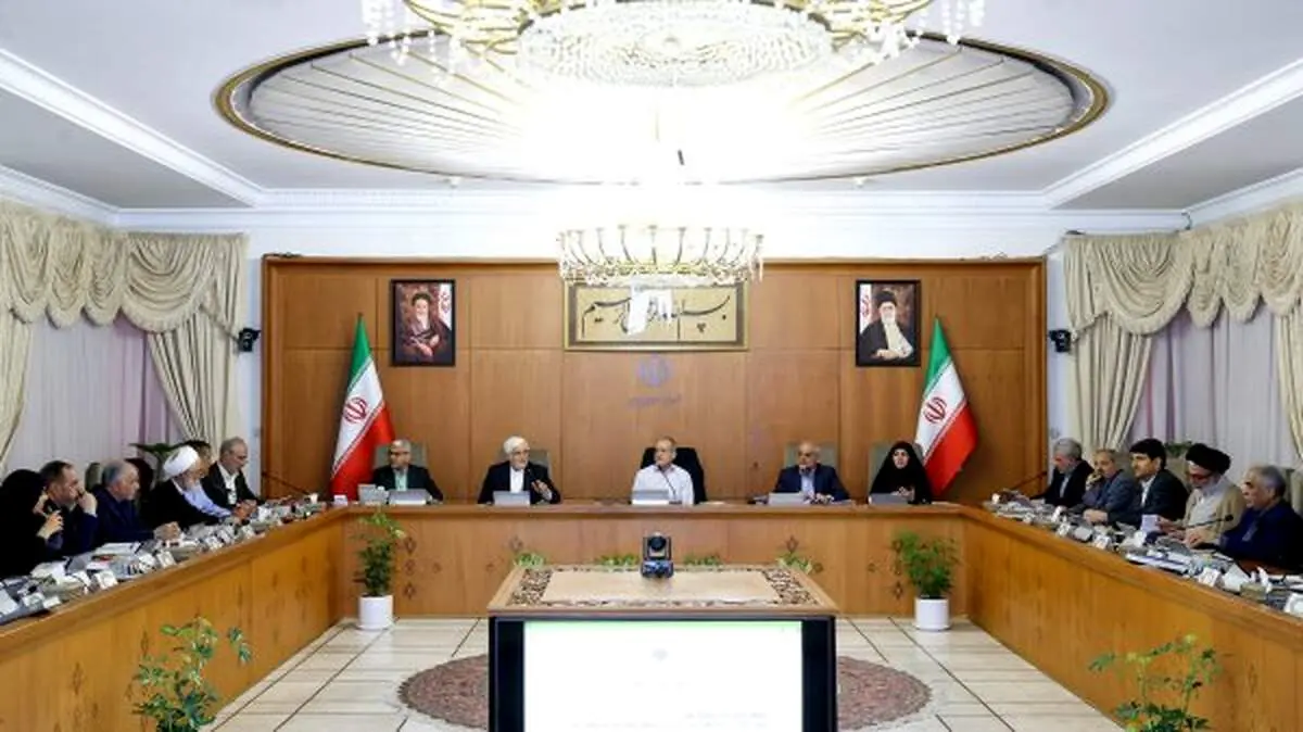 گفت‌وگوی تلفنی پزشکیان با استاندار مازندران درمورد میانکاله