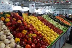 قیمت میوه در میادین تره بار امروز/ جدول