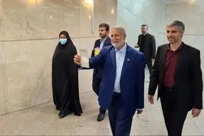 دهمرده هم کناره گیری کرد