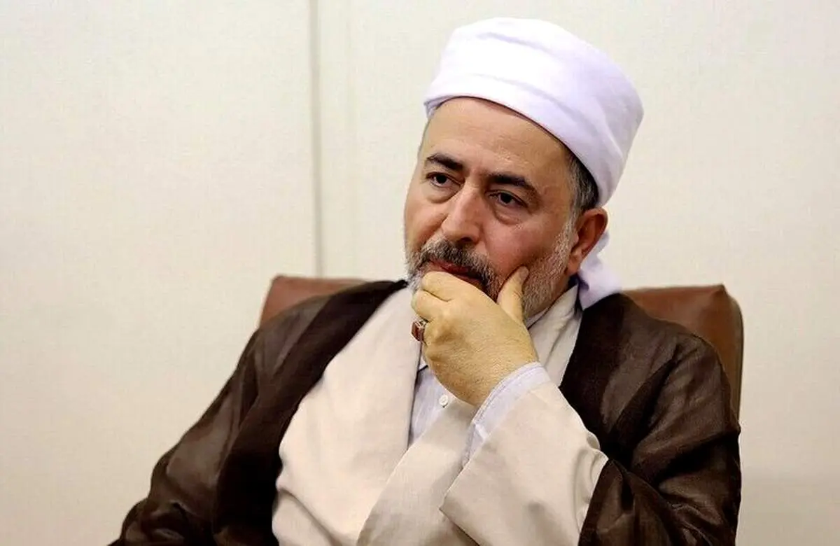 هر گونه فرصت‌طلبی و پول‌های اضافی گرفتن از مستأجران خیانت و حرام است