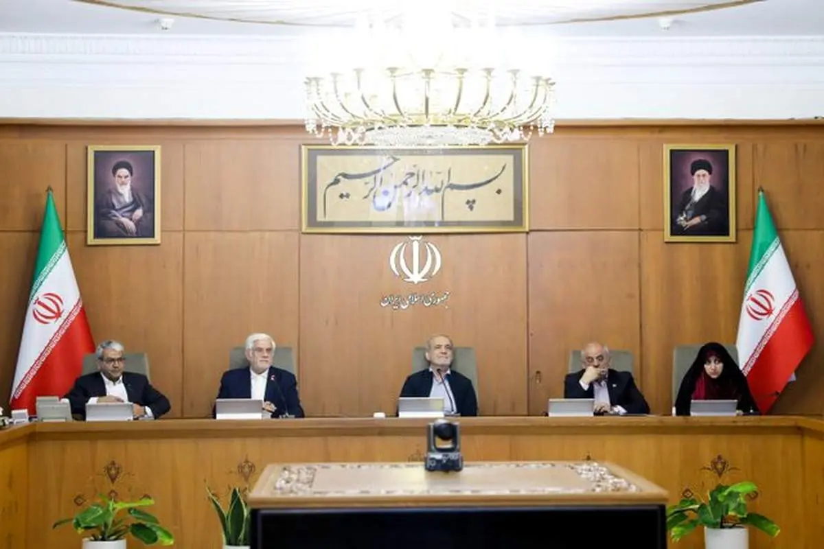 سپاس قلبی پزشکیان از الطاف و حمایتهای رهبری از دولت