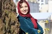 عکس شوکه کننده| کولاک بازیگر زن صداوسیما با تیپ منشوری/ «مرجانه گلچین» چرا این لباس‌های  نامتعارف را پوشیده؟