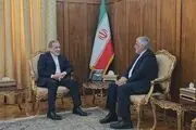 گفت‌وگوی تلفنی سفیر کشورمان در لبنان با وزیر امور خارجه   