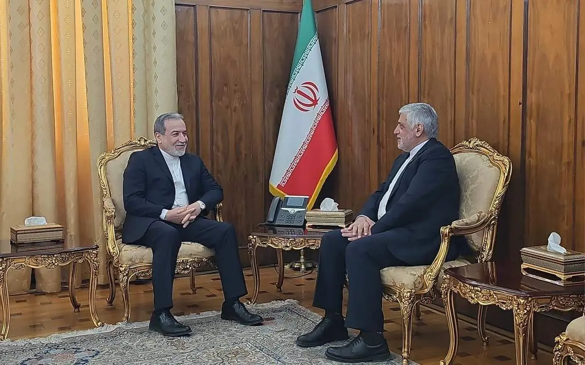 گفت‌وگوی تلفنی سفیر کشورمان در لبنان با وزیر امور خارجه   