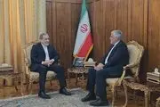 گفت‌وگوی تلفنی سفیر کشورمان در لبنان با وزیر امور خارجه   