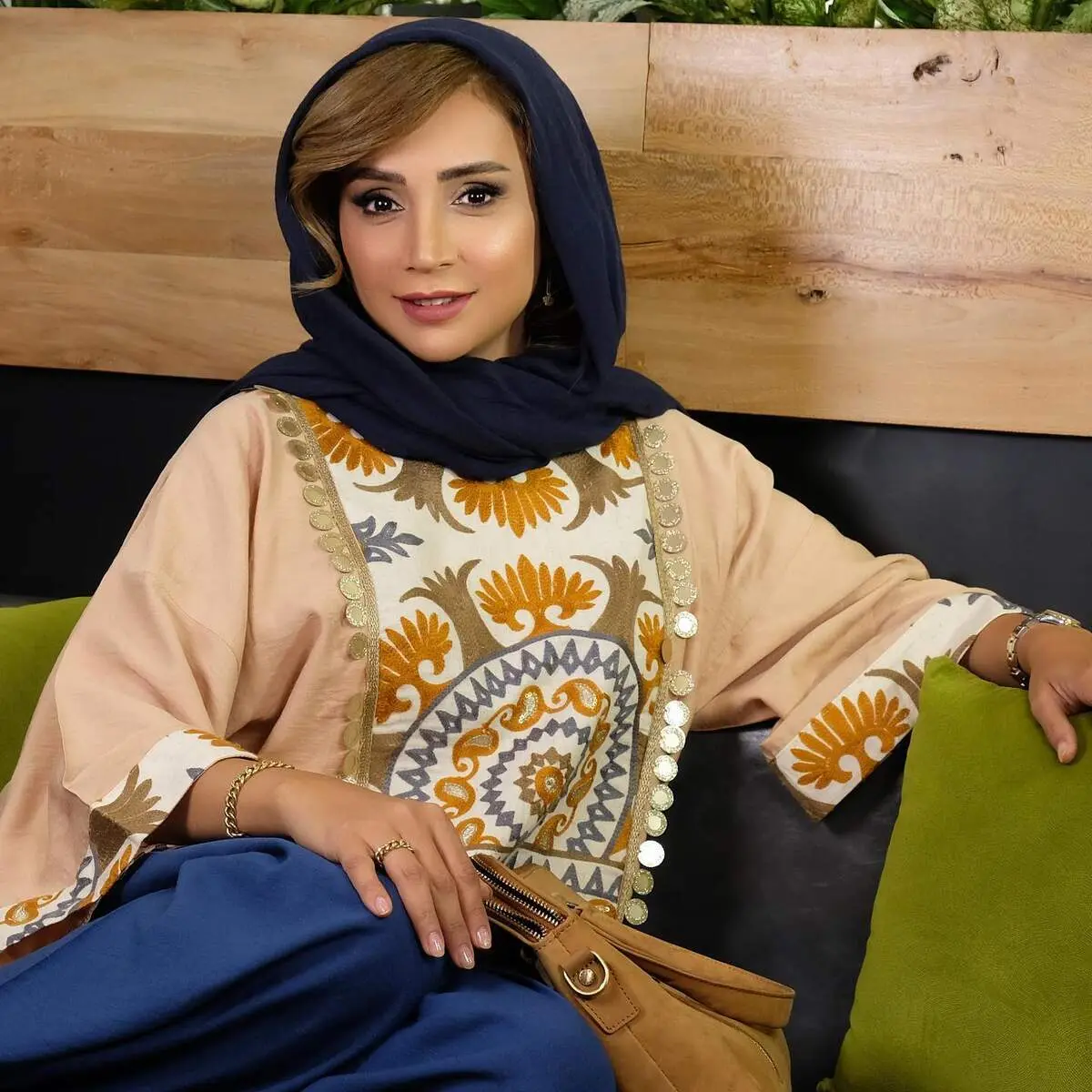 استایل چشم نواز شبنم قلی خانی در خارج کشور/ تصاویر