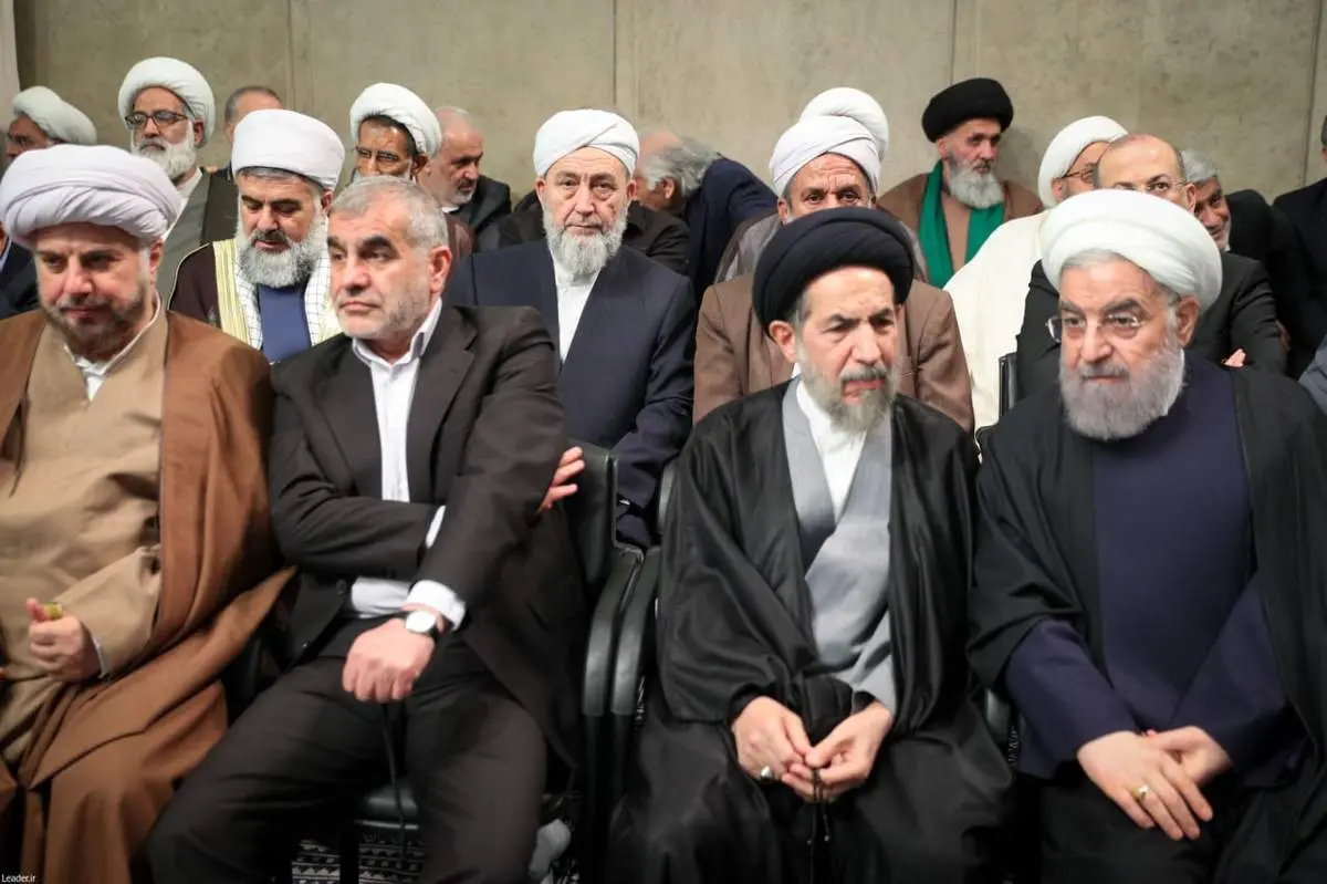 حضور حسن روحانی در دیدار مسئولان نظام با رهبری + عکس