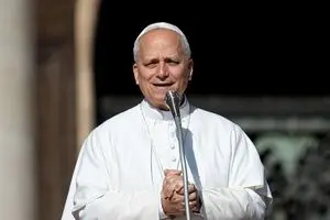 پاپ: جنگ تحمیلی علیه ایران پیش از فرارسیدن عید پاک به پایان برسد