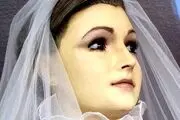 جنازه عروس مرده پشت ویترین فروشگاه لباس عروس!