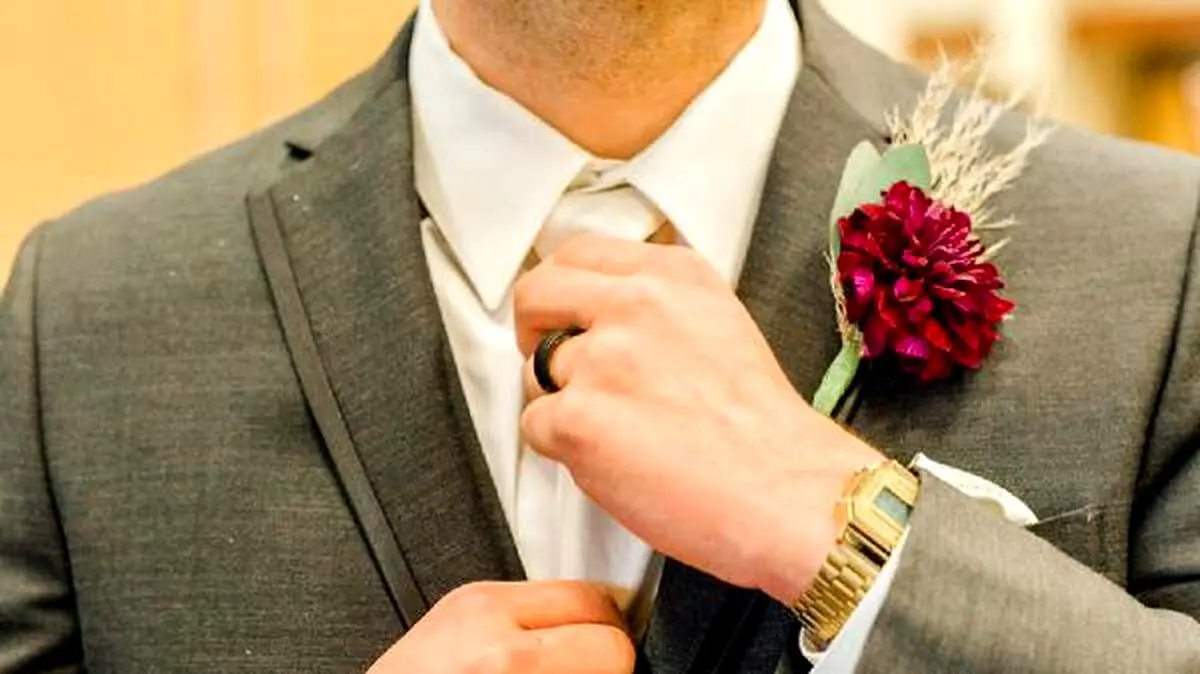 داماد از خجالت عروس خیانت کار وسط خواستگاری، درآمد!
