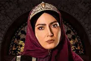  سمیرا حسن پور با تیپ متفاوت در تهران/ عکس