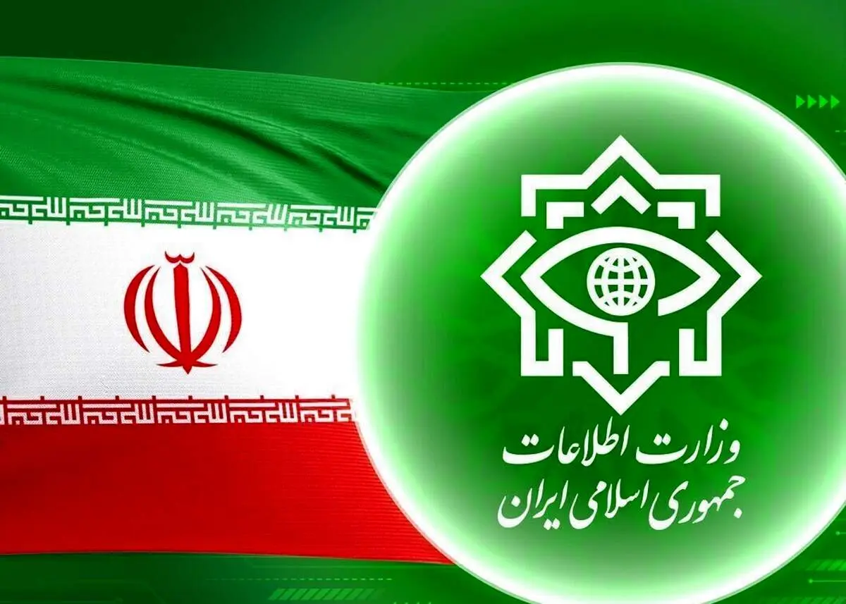 تیراندازی خودرو پژو ۴۰۵ نقره‌ای به سمت ماموران انتظامی 