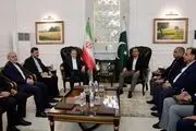 دیدار وزیر امور خارجه با فرمانده ارتش پاکستان
