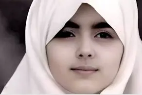 باورتان می شود این دختر محجبه ایرانی در بزرگسالی زیباترین مدل جهان شده است/ عکس