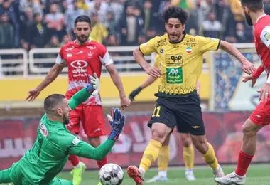 سپاهان دست روی وینگر پرسپولیس گذاشت
