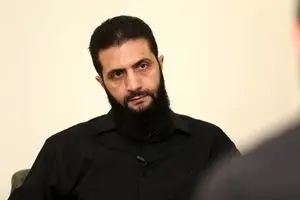 پدر محمد الجولانی برای اولین بار در انظار عمومی ظاهر شد + ببینید 