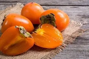 این میوه پاییزی ،قاتل گوارش شماست
