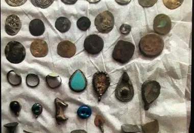 کشف گنجینه‌ای از دوره ساسانی در داراب فارس