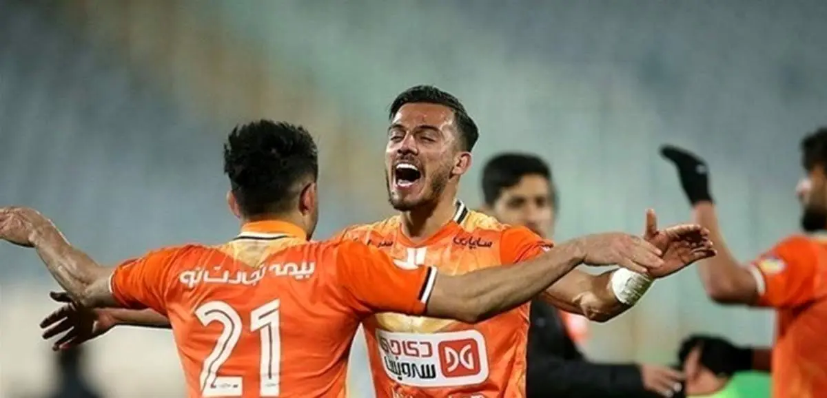 مدافع مورد علاقه مجیدی به استقلال نزدیک تر شد
