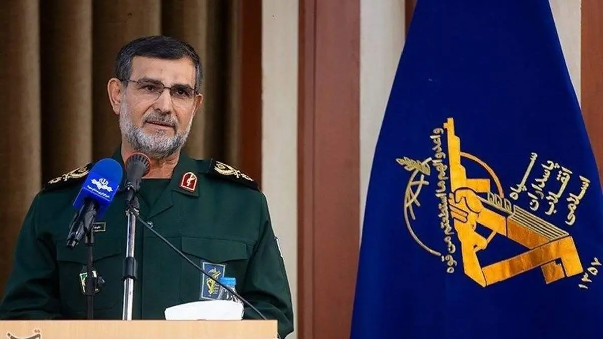خط و نشان فرمانده ارشد سپاه برای دشمنان|  ذاتا خلیج فارس متعلق به ایران و کشورهای همسایه است اما اسمش را با کسی تقسیم نخواهیم کرد 