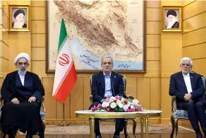 کشورهای مسلمان منطقه باید در همه جنبه‌ها با یکدیگر تعامل سازنده داشته باشند