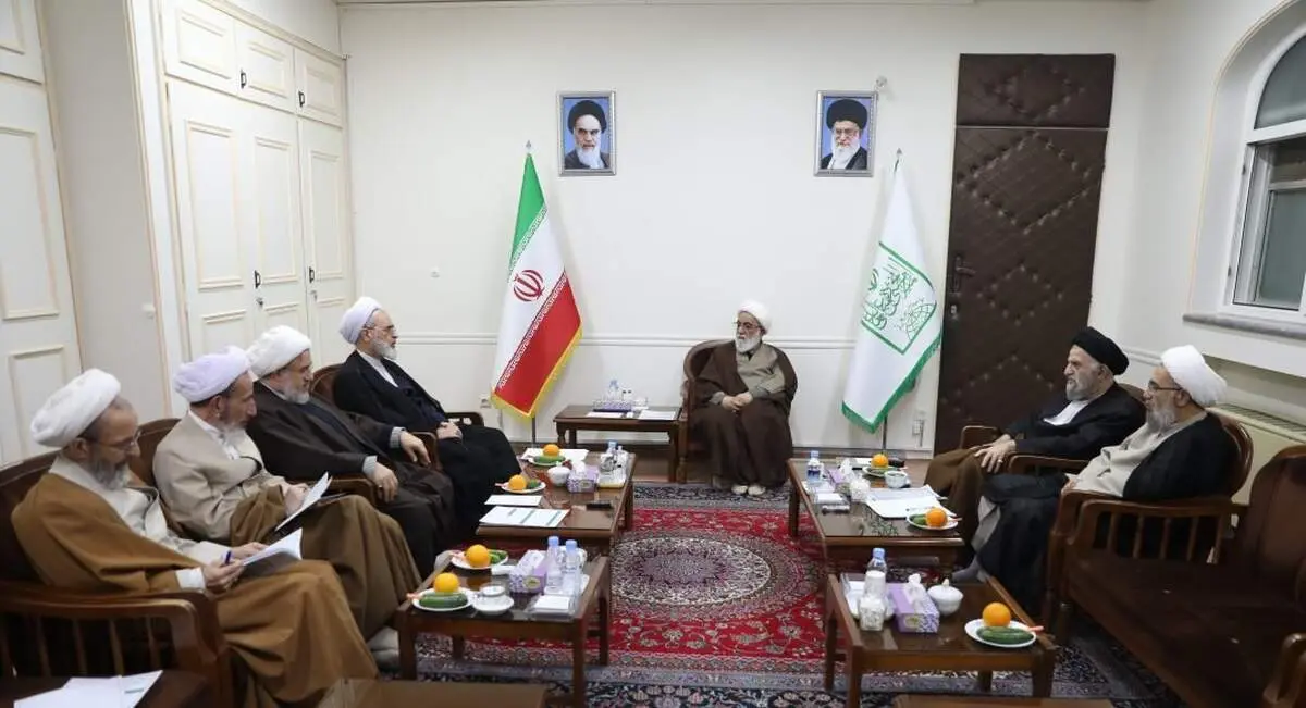 آیت الله اعرافی در سمت خود ابقا شد 