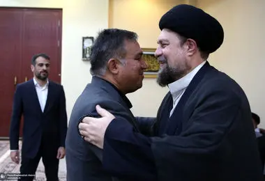 دیدار رئیس هیات مدیره باشگاه استقلال با سیدحسن خمینی