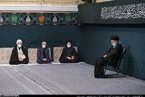 اولین شب عزاداری حضرت فاطمه‌زهرا(س) با حضور رهبر انقلاب
