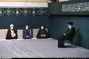 اولین شب عزاداری حضرت فاطمه‌زهرا(س) با حضور رهبر انقلاب
