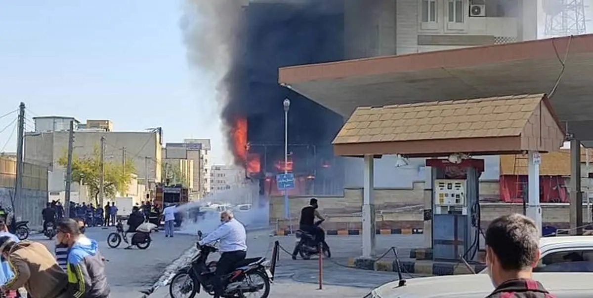 آتشسوزی وحشتناک در کنار پمپبنزین