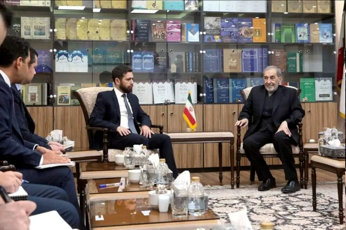 ولایتی: هر تحولی در نزدیک مرزهایمان را به دقت زیر نظر داریم 