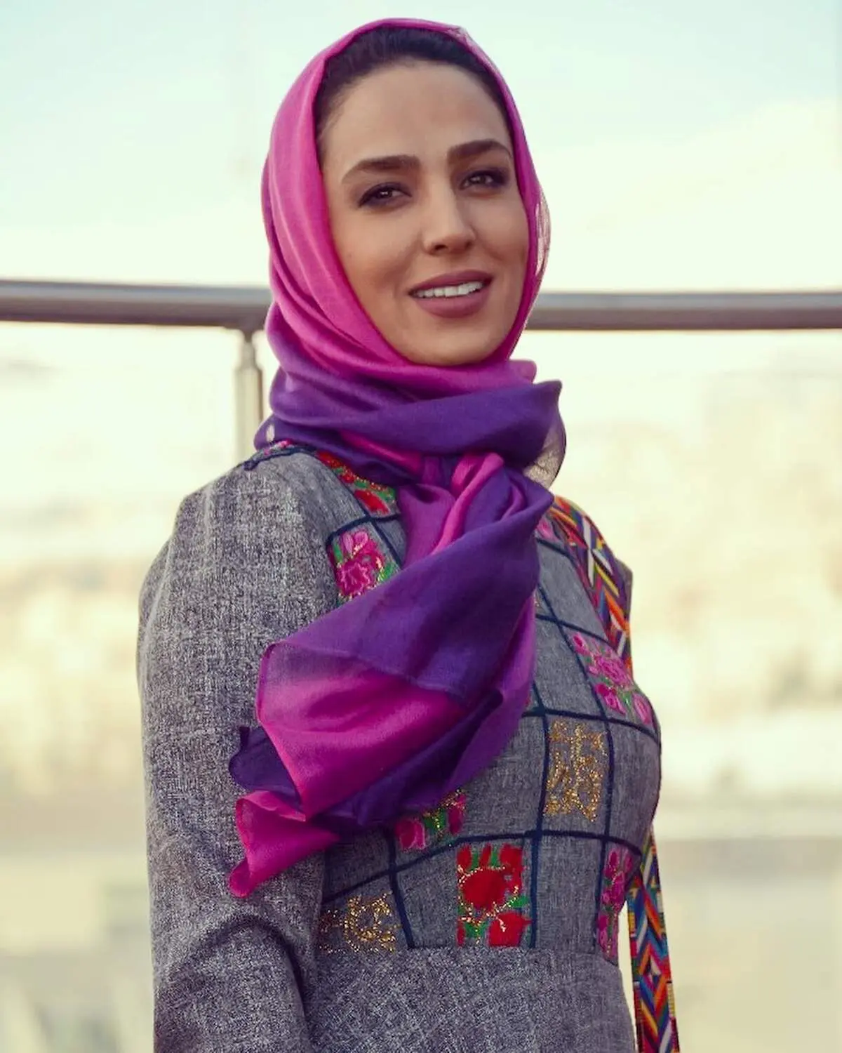 ازدواج لاکچری بازیگر زن مشهور ایران با چند مدل لباس عروس/ تصاویر
